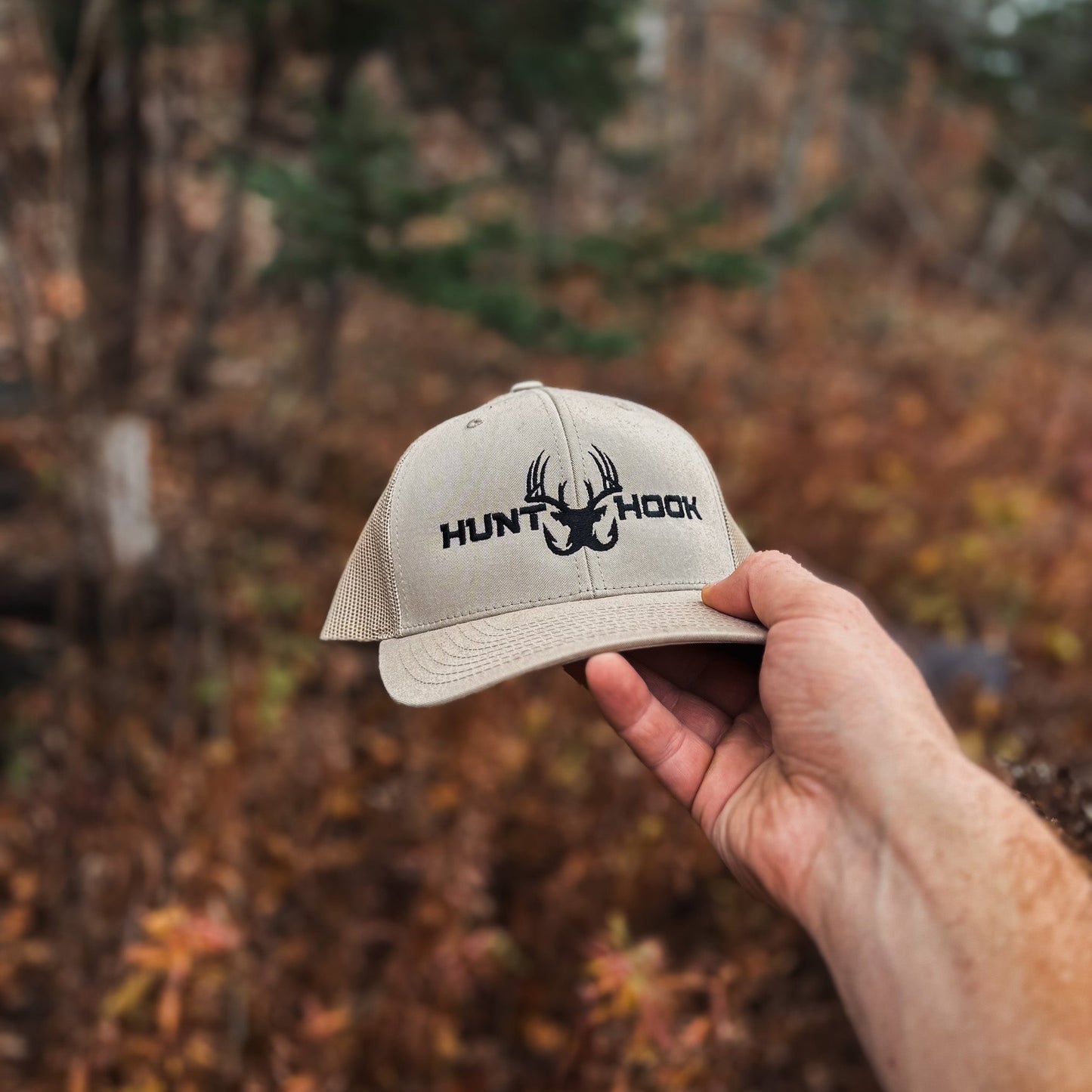 Benchmark Trucker - Khaki