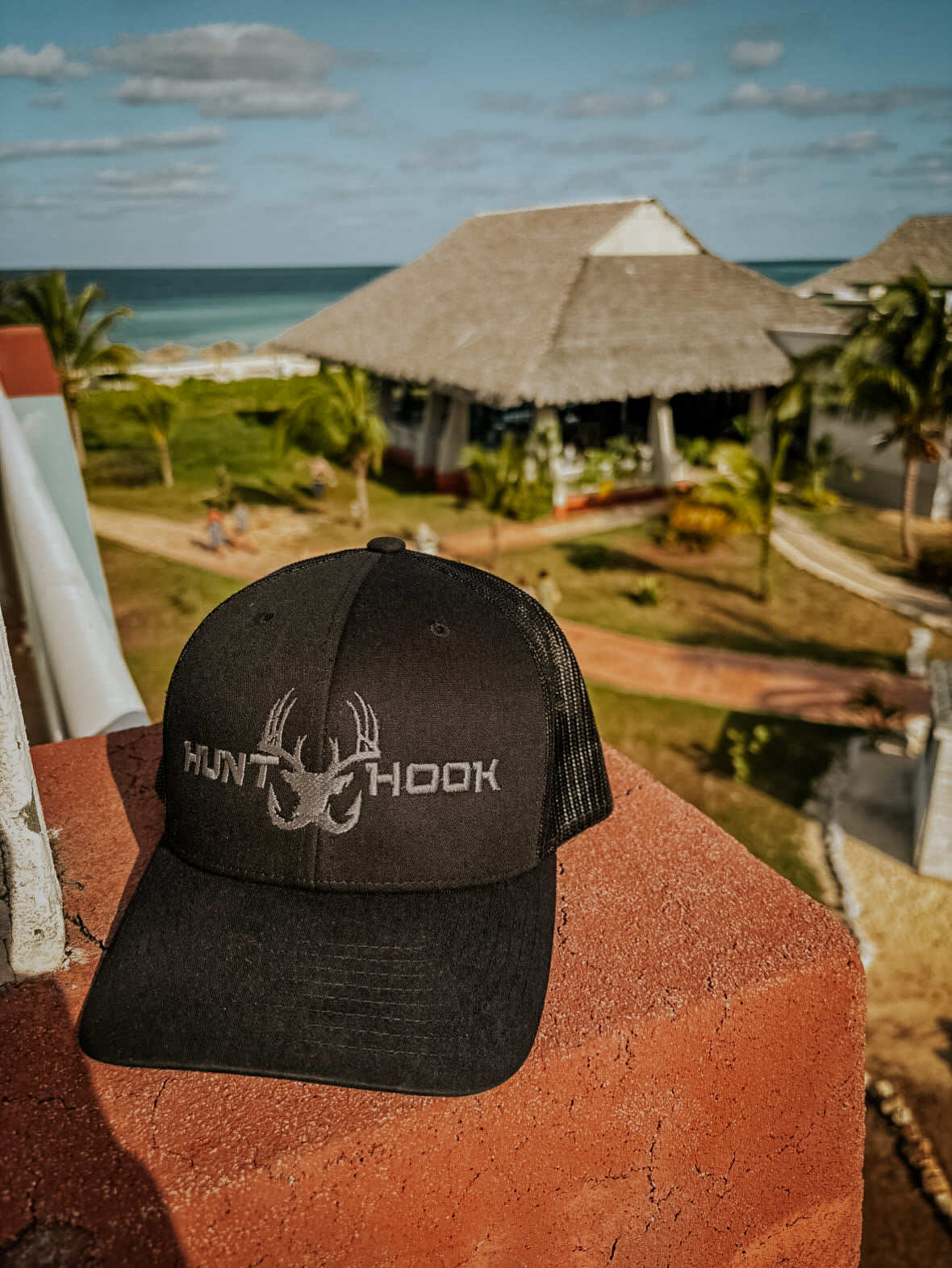 Benchmark Trucker - Black on Black