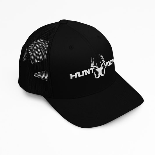 Benchmark Trucker - Black